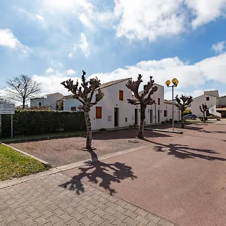Apartment Moulin De La Brunette-4 By Interhome Vaux-sur-Mer